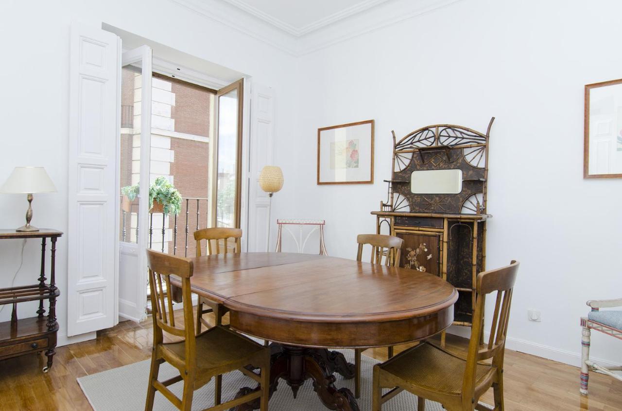 Apartamento MIT House Paseo del Prado II en Madrid Exterior foto